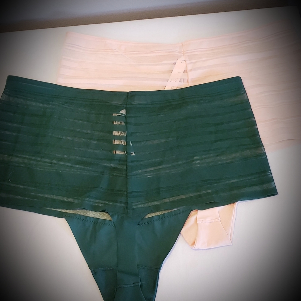 VS High Waist Thong